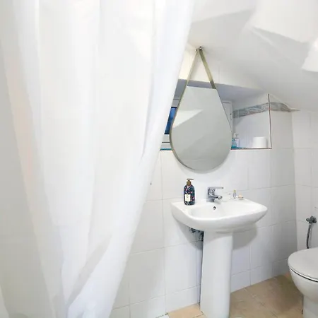 Espianade Studio Apartment